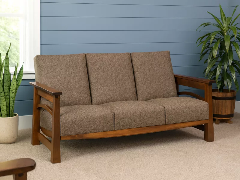 River Hills Sofa