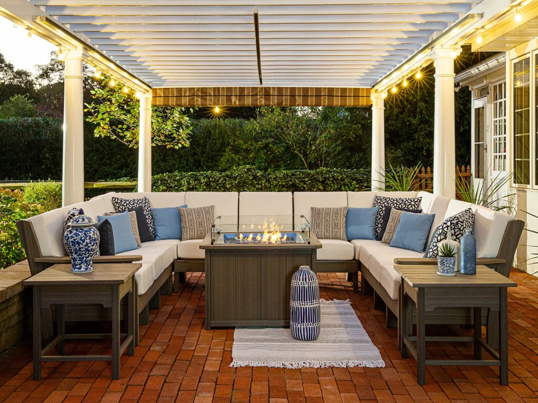Arena Cove Outdoor Sofa Arrangement
