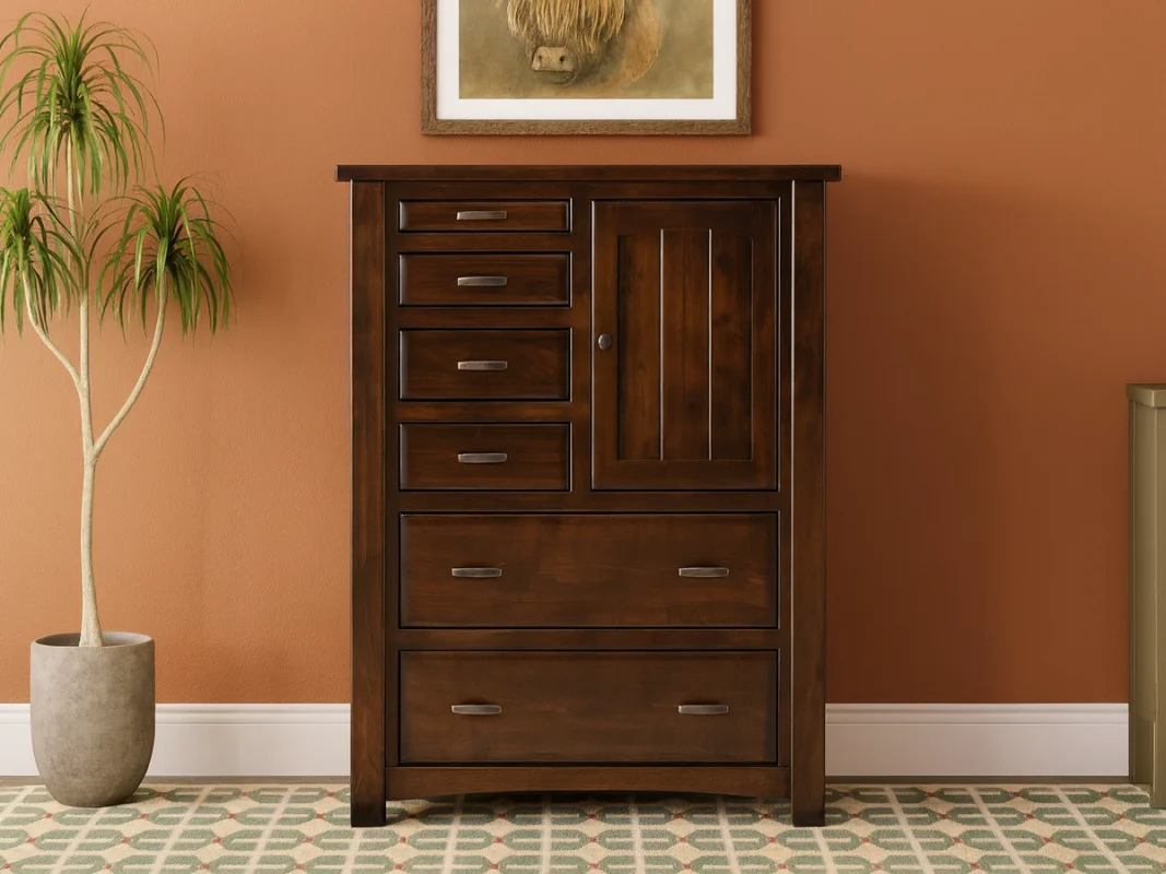 Muskegon Gentleman's Chest