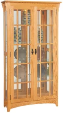 Plateau Display Cabinet in Oak