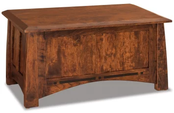 Castle Rock Small Blanket Chest