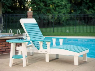 Poly Lounge Chair