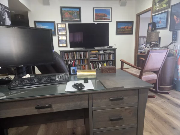 Picture of Lachine Amish Bookcase, reviewed by Charles
