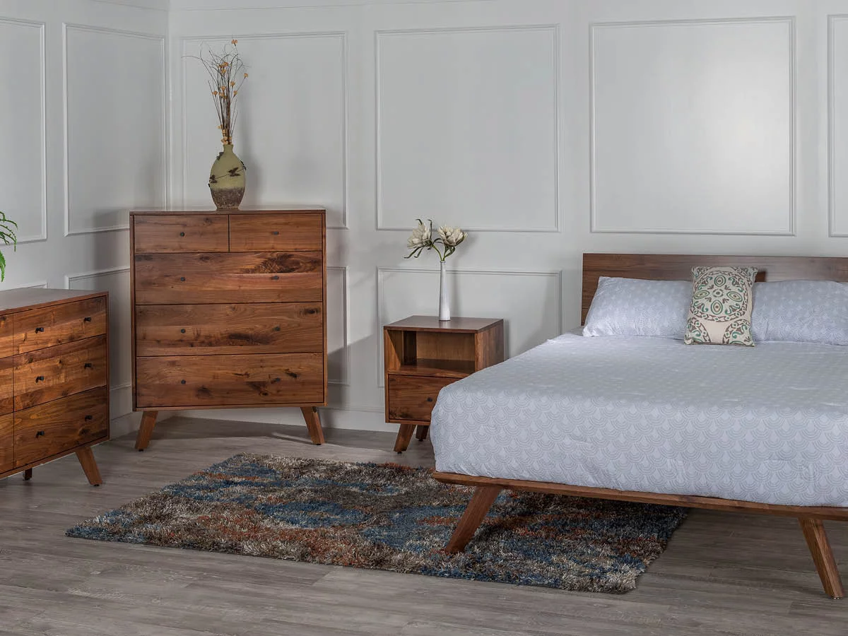 Fox Chase Bedroom Set image 1