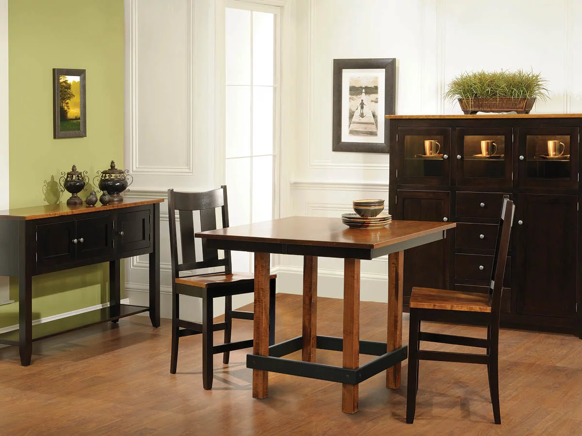 Hinesburg Dining Set image 1