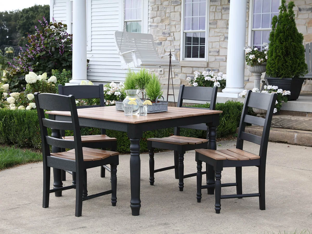 Niagara Falls Outdoor Dining Set image 1